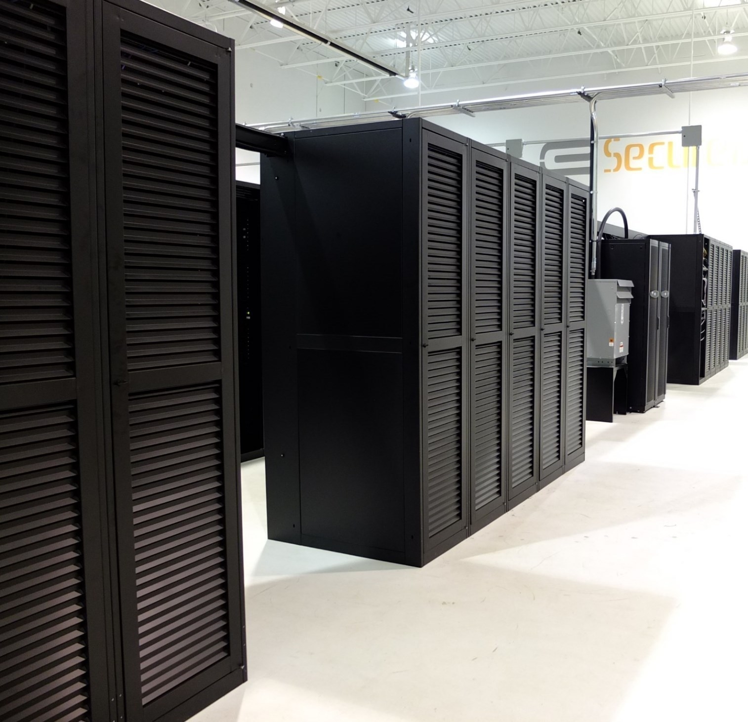 Canadian Web Hosting Completes Build Out of Highly-Redundant Cloud Stream Backbone Network Across Canada